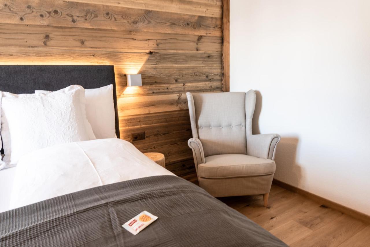 Hotel Typically Swiss Ermitage 3*